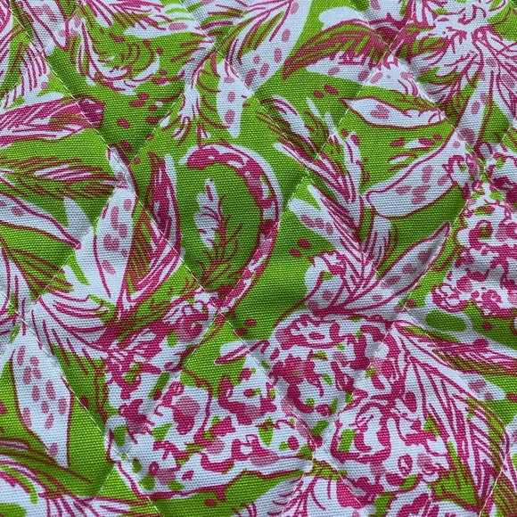 🆕🎄Lilly Pulitzer Cougar Bar Christmas Stocking - Picture 4 of 5